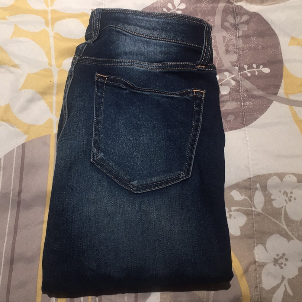 Day trip 27R stretchy dark wash skinny jeans